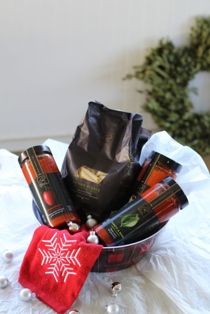 Holiday Gift Basket for Foodies BriGeeski